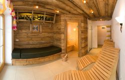 Saunabereich1.jpg